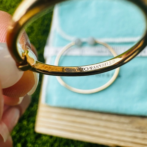 Tiffany & Co Rose Gold Hardwear Ball Moonstone Ring, sz 5.75 - Picture 6 of 9